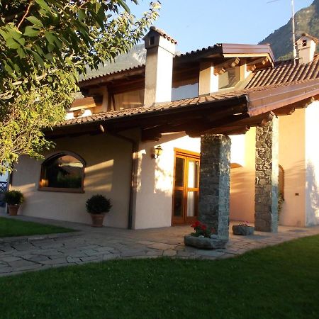 Les Hirondelles Bed & Breakfast Fenis Ngoại thất bức ảnh