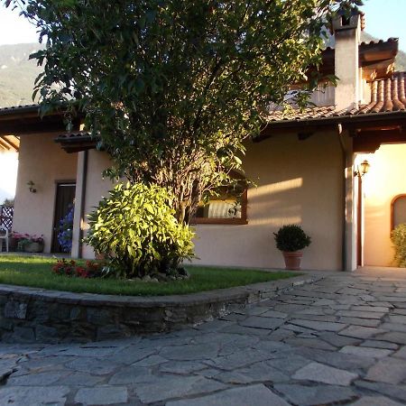 Les Hirondelles Bed & Breakfast Fenis Ngoại thất bức ảnh